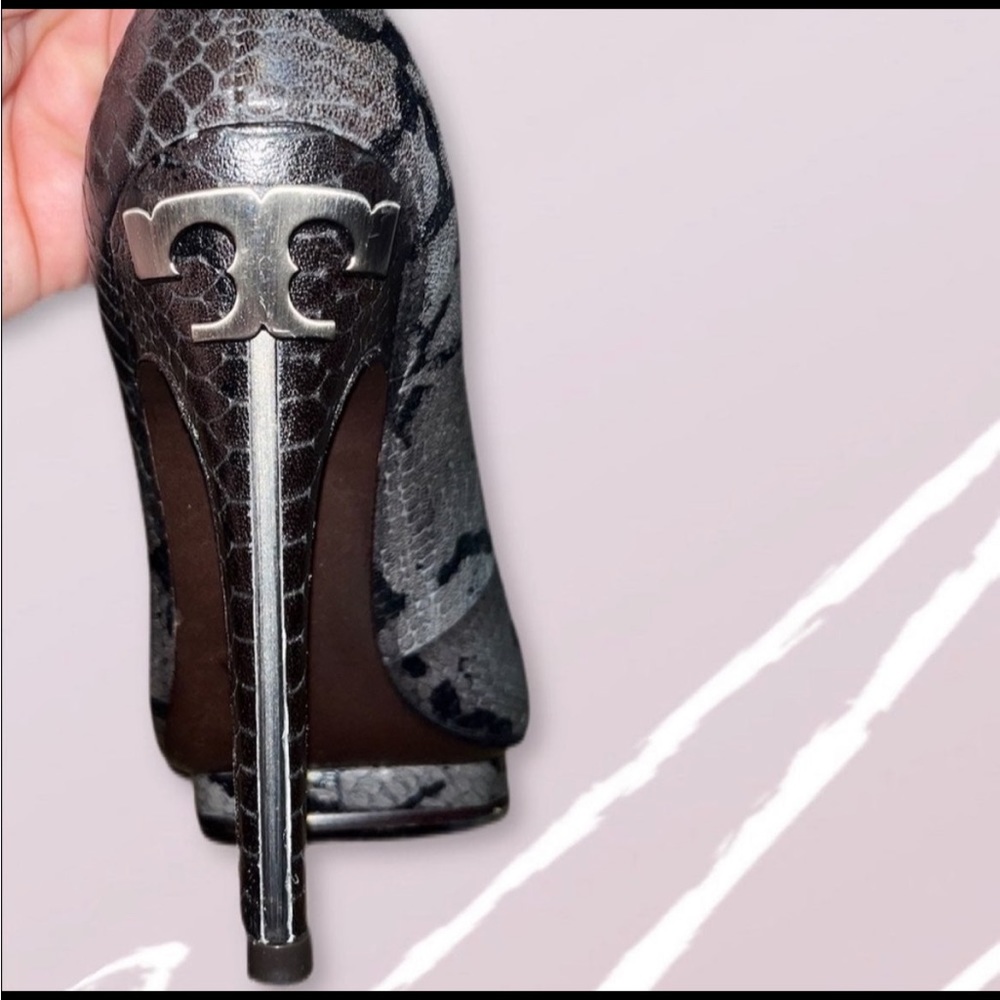 Tory Burch Platform Snakeskin Heels Size 5
